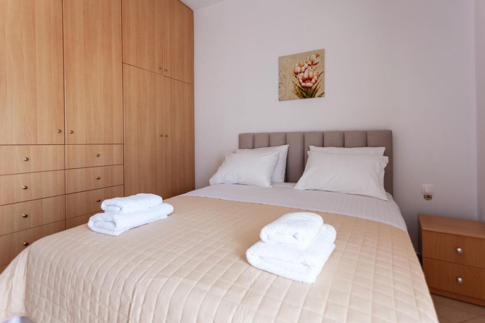 Zacharias Apartments Himare Bagian luar foto
